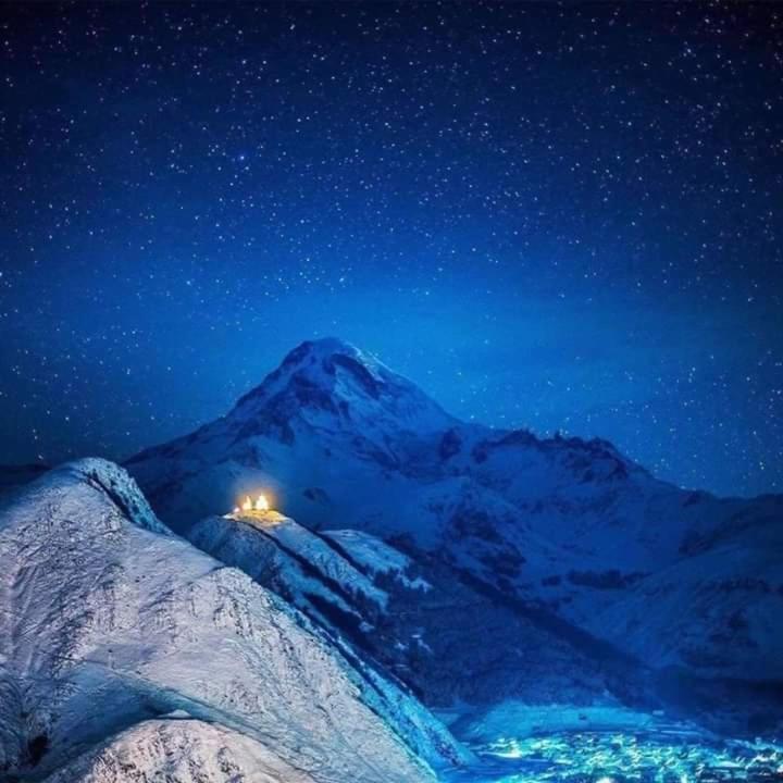 Hotel Kazbegi 1 Exteriör bild