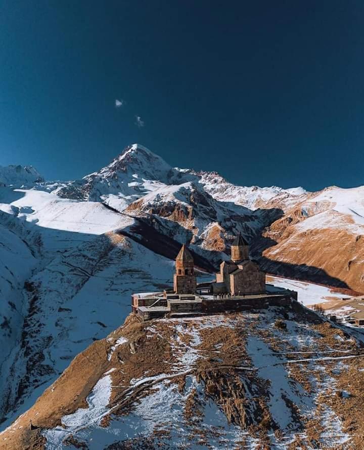 Hotel Kazbegi 1 Exteriör bild